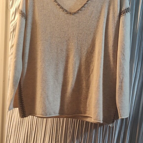 Johnny was Cashmere whipstitch sweater size small - Picture 7 of 16